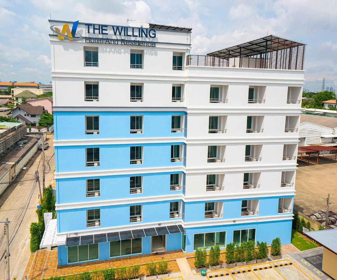 The Willing Hotel And Residence Банкок Екстериор снимка